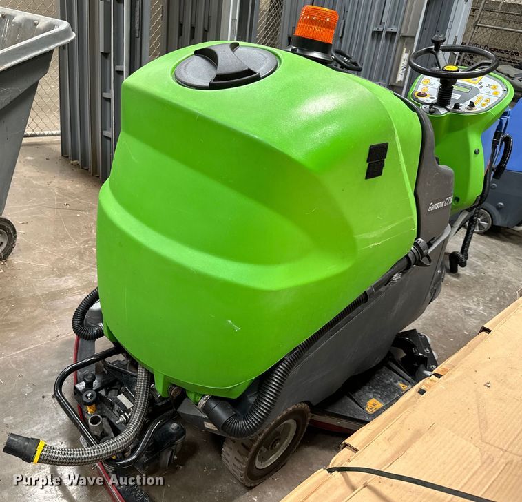 image for item NH9221 IPC Gansow CT160 floor scrubber 