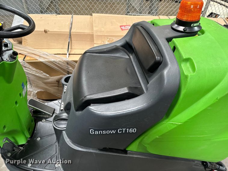 image for item NH9221 IPC Gansow CT160 floor scrubber 