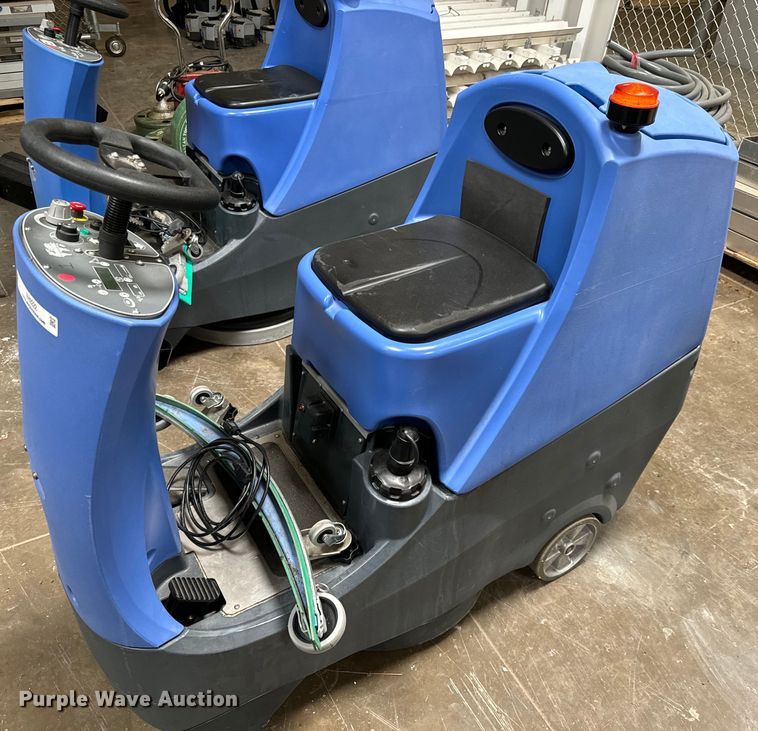 image for item NH9222 (2) Nacecare TTB2120 floor scrubbers