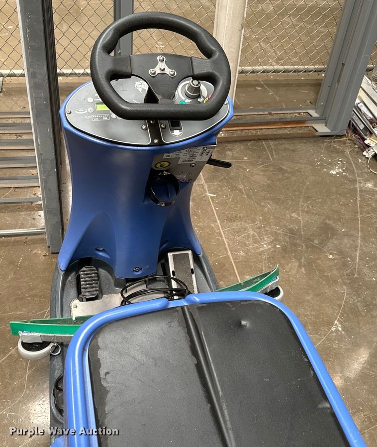 image for item NH9222 (2) Nacecare TTB2120 floor scrubbers