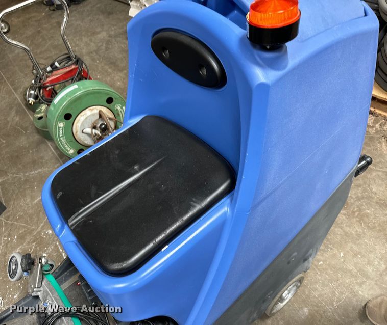 image for item NH9222 (2) Nacecare TTB2120 floor scrubbers