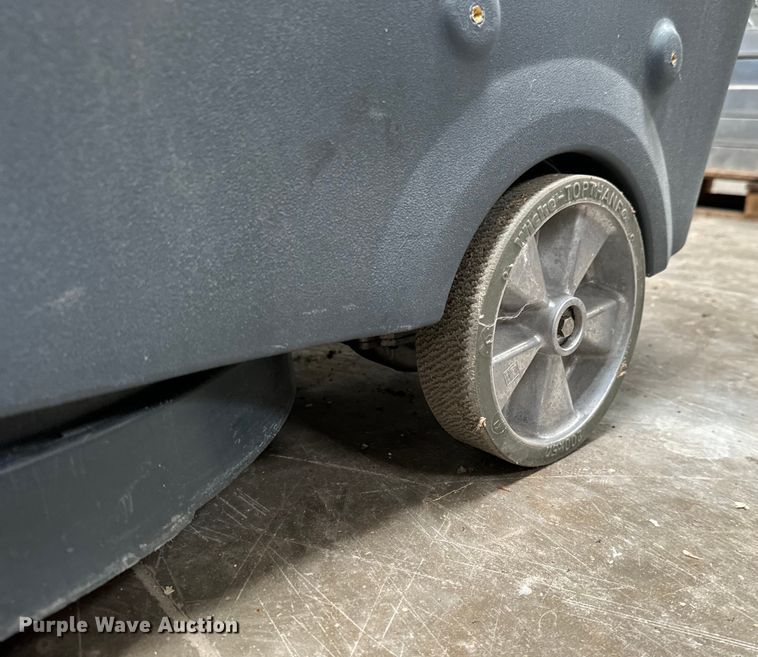 image for item NH9222 (2) Nacecare TTB2120 floor scrubbers