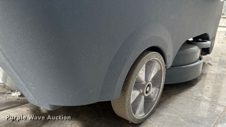 image for item NH9222 (2) Nacecare TTB2120 floor scrubbers