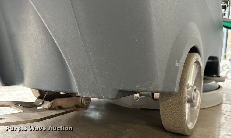 image for item NH9222 (2) Nacecare TTB2120 floor scrubbers