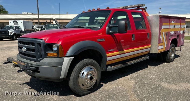 image for item NH9399 2007 Ford F550 Super Duty XL brush fire truck