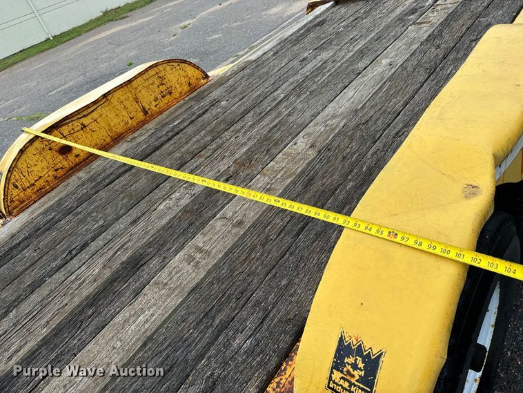 image for item NL9805 2002 Trail King TKT12U-162 tilt deck equipment trailer