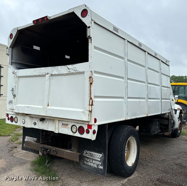 image for item NL9806 2009 International  DuraStar 4300 chipper truck