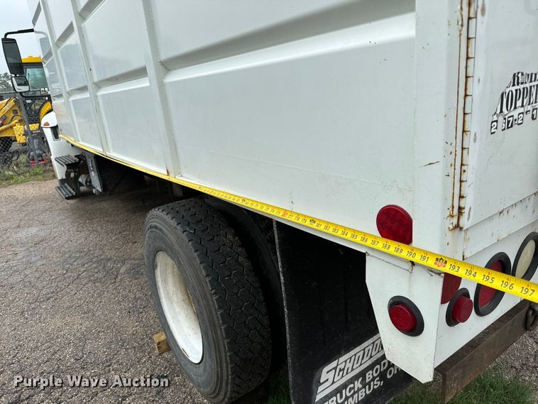 image for item NL9806 2009 International  DuraStar 4300 chipper truck