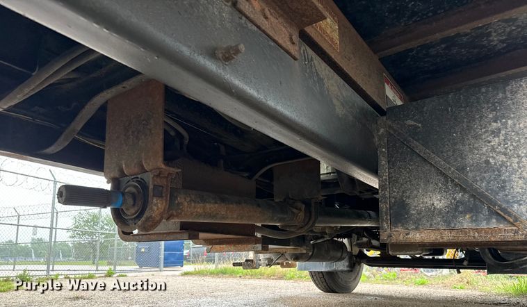 image for item NL9806 2009 International  DuraStar 4300 chipper truck