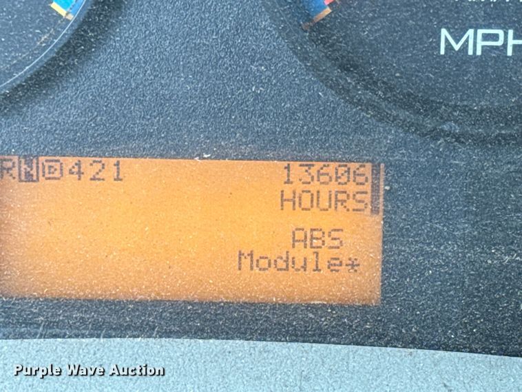 image for item NL9806 2009 International  DuraStar 4300 chipper truck