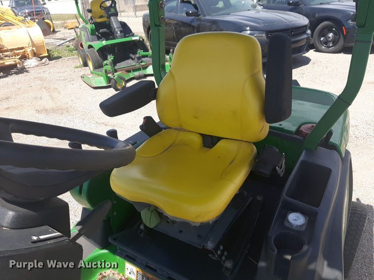 image for item NV9098 John Deere  1445 lawn mower