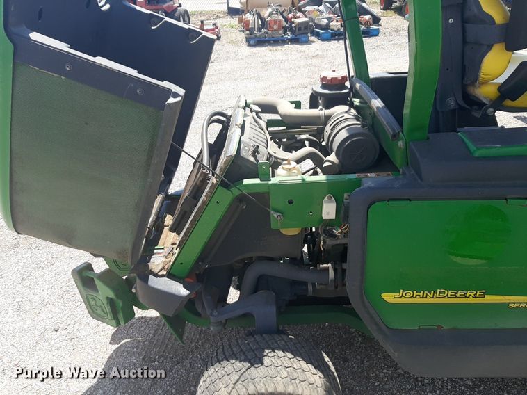 image for item NV9098 John Deere  1445 lawn mower