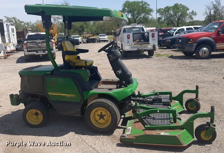 image for item NV9099 John Deere 1445 lawn mower