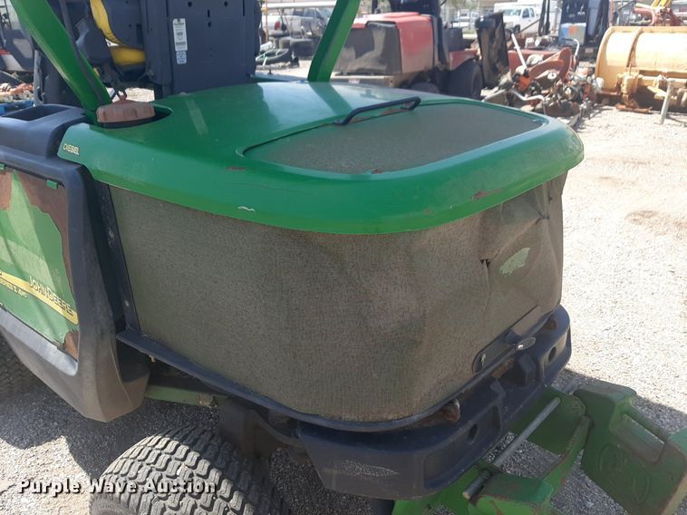 image for item NV9099 John Deere 1445 lawn mower