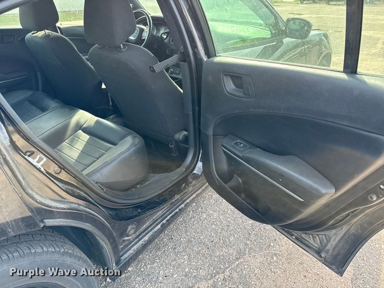 image for item NV9100 2015 Dodge Charger Police 