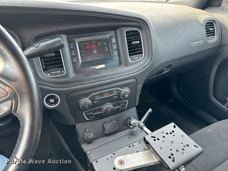 image for item NV9101 2017 Dodge Charger Police 