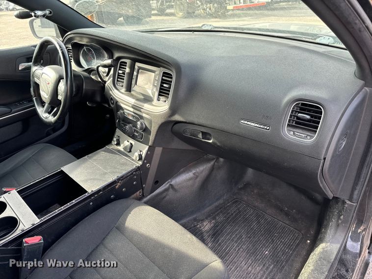 image for item NV9102 2016 Dodge Charger Police 