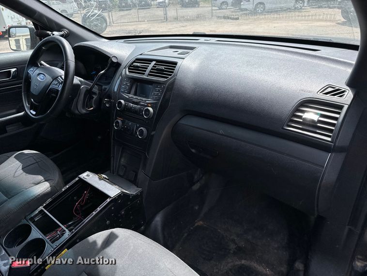 image for item NV9104 2018 Ford  Explorer Police Interceptor  SUV