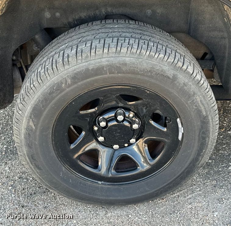 image for item NV9106 2018 Chevrolet  Tahoe Polive SUV