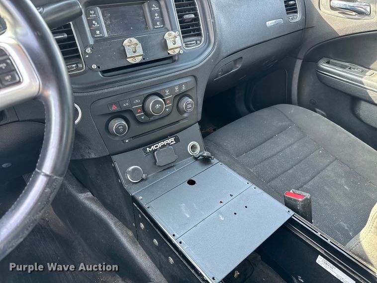 image for item NV9110 2014 Dodge Charger Police 