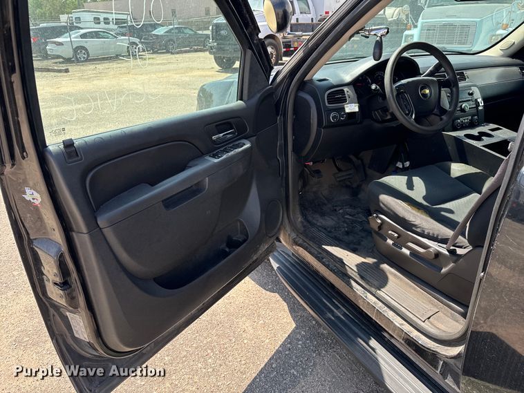 image for item NV9113 2013 Chevrolet Tahoe Police SUV