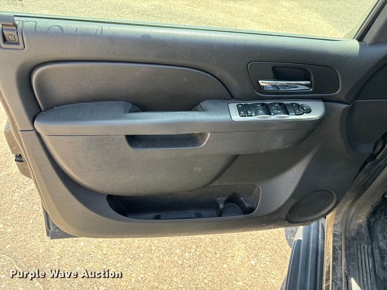 image for item NV9113 2013 Chevrolet Tahoe Police SUV