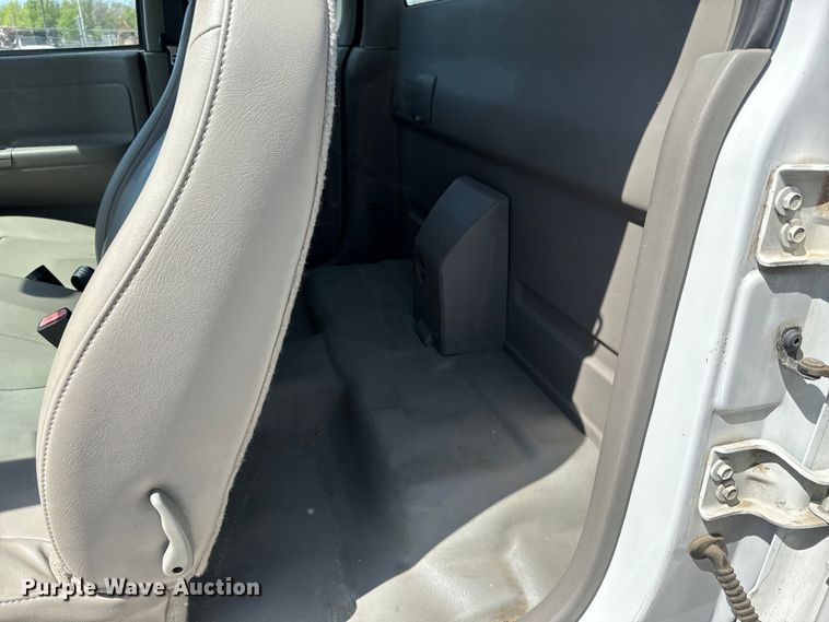 image for item NV9121 2008 Chevrolet Colorado Ext. Cab pickup truck