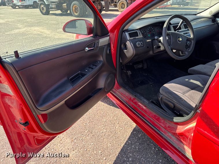 image for item NV9123 2013 Chevrolet  Impala Police Cruiser 