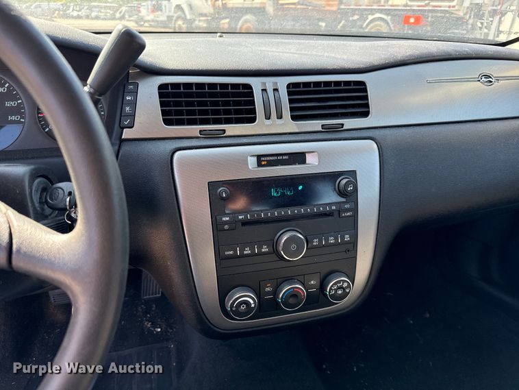 image for item NV9123 2013 Chevrolet  Impala Police Cruiser 