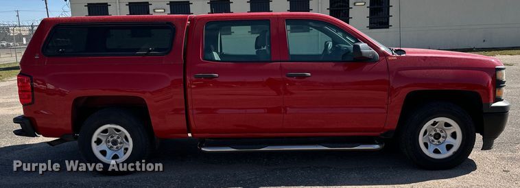 image for item NV9124 2015 Chevrolet  Silverado 1500 Crew Cab pickup truck