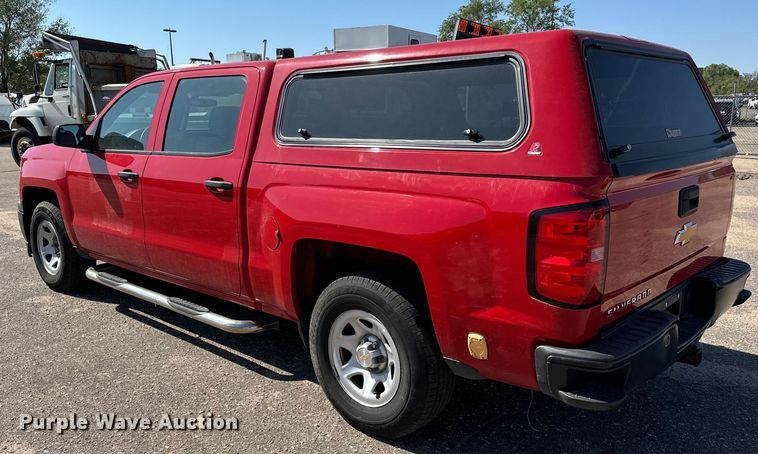 image for item NV9124 2015 Chevrolet  Silverado 1500 Crew Cab pickup truck