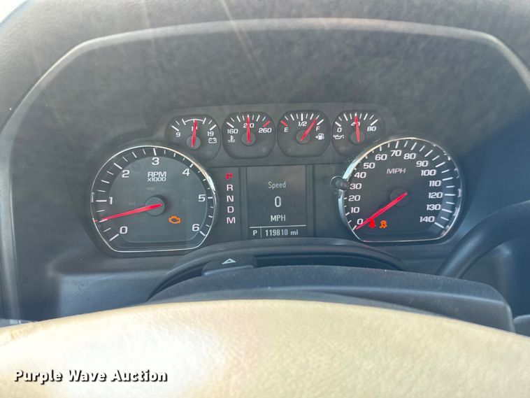 image for item NV9124 2015 Chevrolet  Silverado 1500 Crew Cab pickup truck