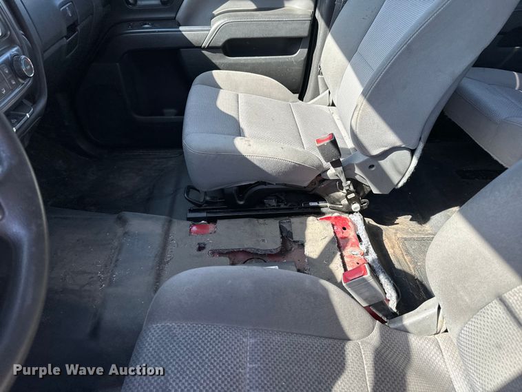 image for item NV9124 2015 Chevrolet  Silverado 1500 Crew Cab pickup truck