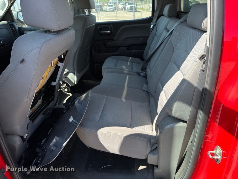 image for item NV9124 2015 Chevrolet  Silverado 1500 Crew Cab pickup truck