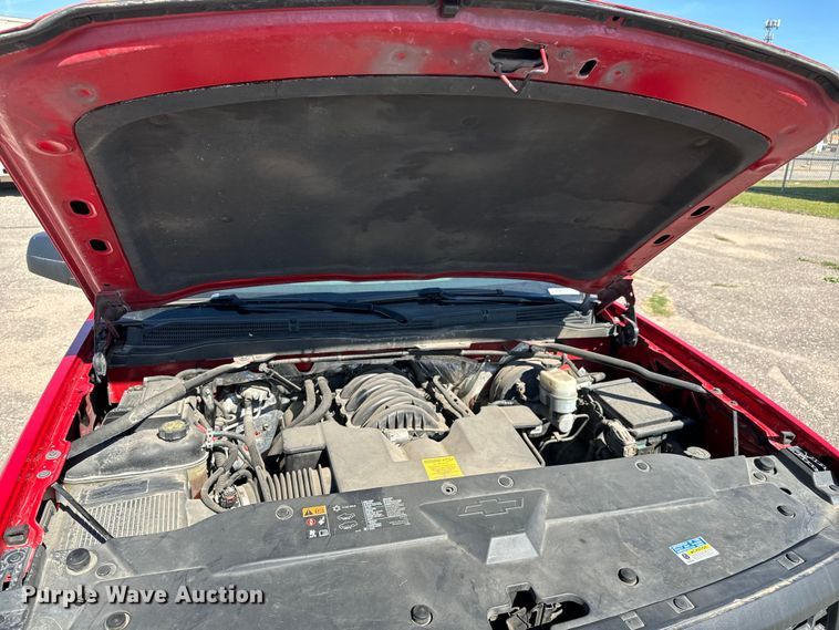 image for item NV9124 2015 Chevrolet  Silverado 1500 Crew Cab pickup truck