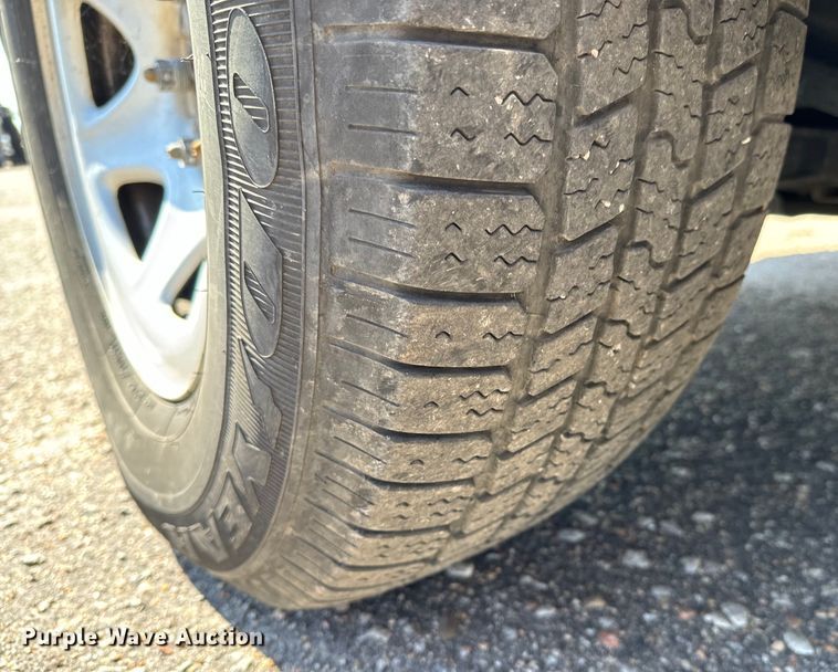 image for item NV9124 2015 Chevrolet  Silverado 1500 Crew Cab pickup truck