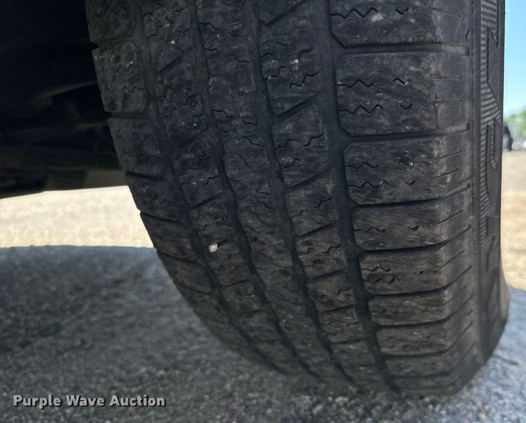 image for item NV9124 2015 Chevrolet  Silverado 1500 Crew Cab pickup truck