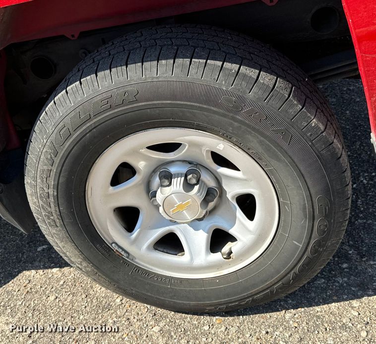 image for item NV9124 2015 Chevrolet  Silverado 1500 Crew Cab pickup truck