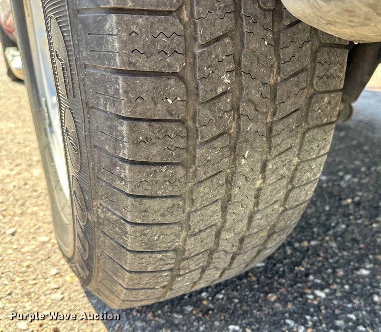 image for item NV9124 2015 Chevrolet  Silverado 1500 Crew Cab pickup truck