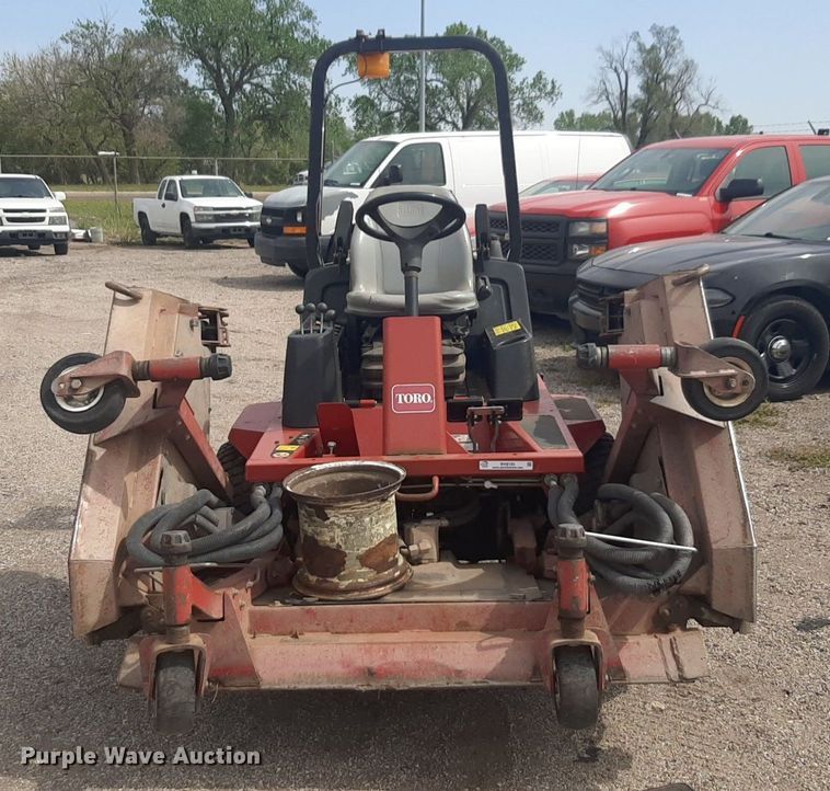 image for item NV9125 Toro Grounndmaster 4100D lawn mower