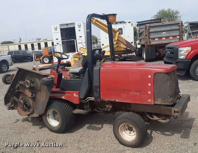 image for item NV9125 Toro Grounndmaster 4100D lawn mower