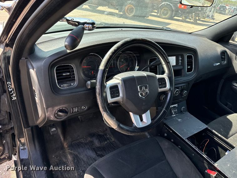 image for item NV9126 2014 Dodge Charger Police 