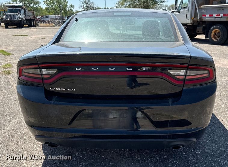 image for item NV9127 2017 Dodge Charger Police 