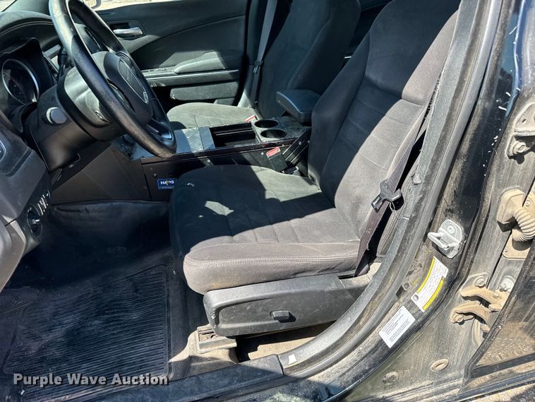 image for item NV9127 2017 Dodge Charger Police 