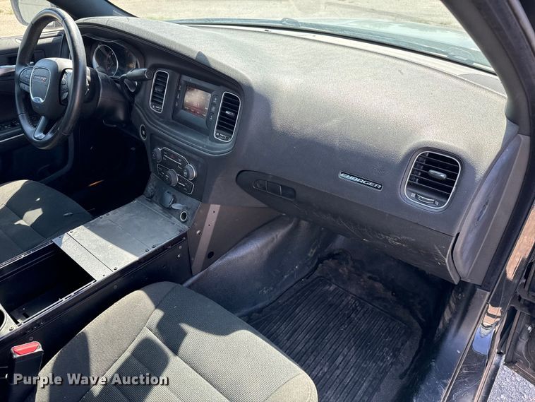 image for item NV9127 2017 Dodge Charger Police 