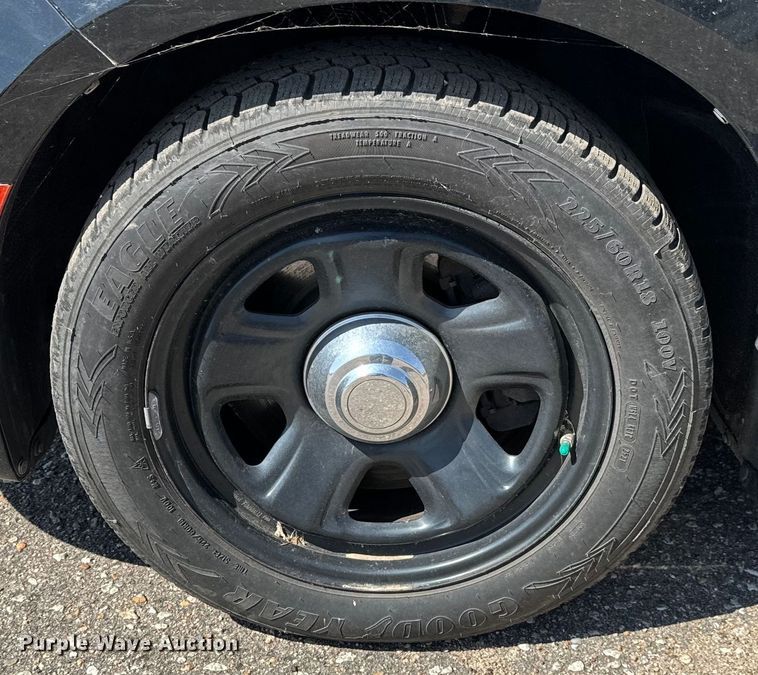 image for item NV9127 2017 Dodge Charger Police 