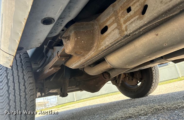 image for item NV9128 2007 Chevrolet Express 2500 van