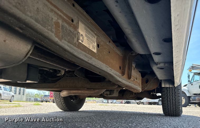 image for item NV9128 2007 Chevrolet Express 2500 van