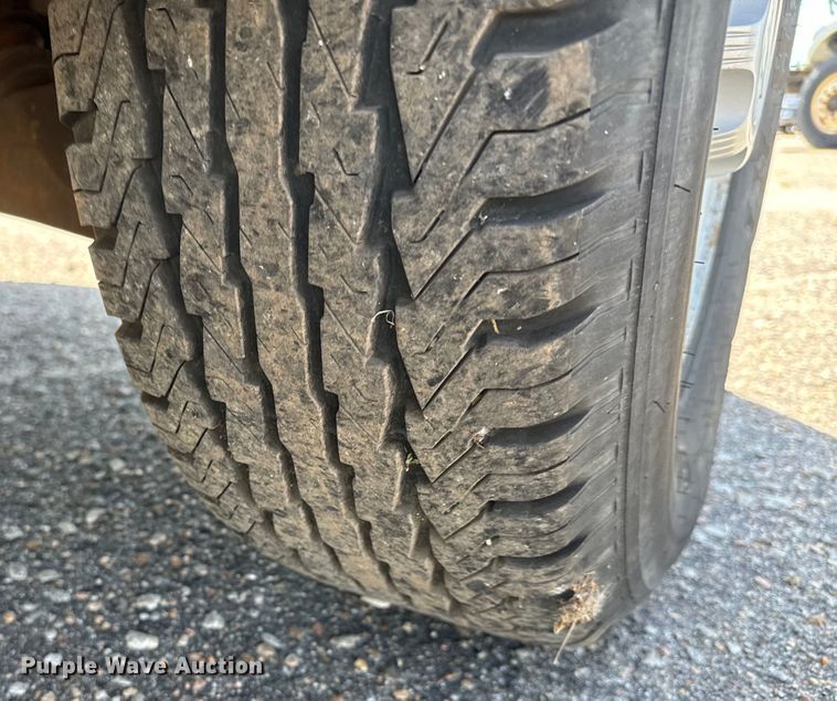 image for item NV9128 2007 Chevrolet Express 2500 van