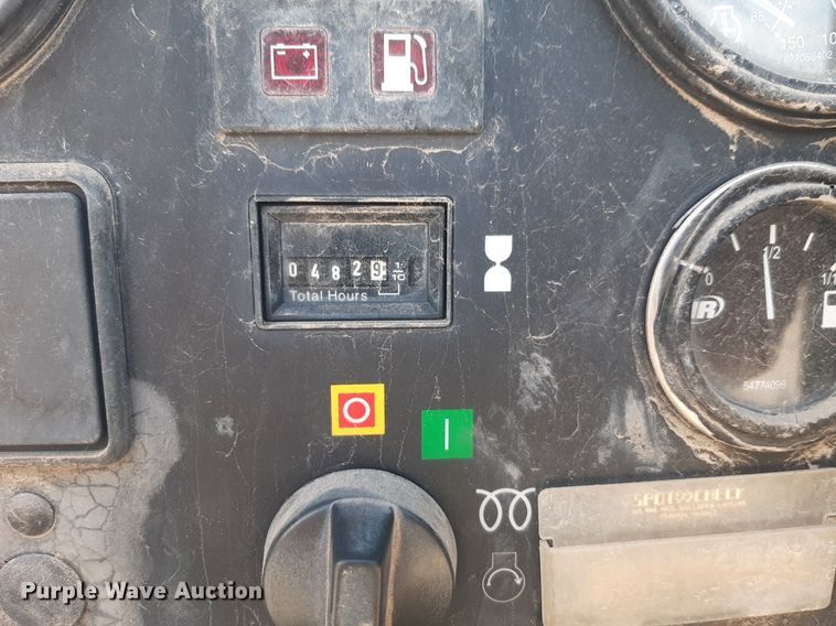 image for item NV9129 Ingersoll-Rand  185 air compressor